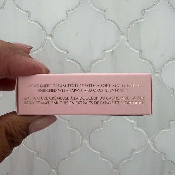 NIB/Never Opened Charlotte Tilbury Pillow Talk Matte Revolution - Picture 6 of 7